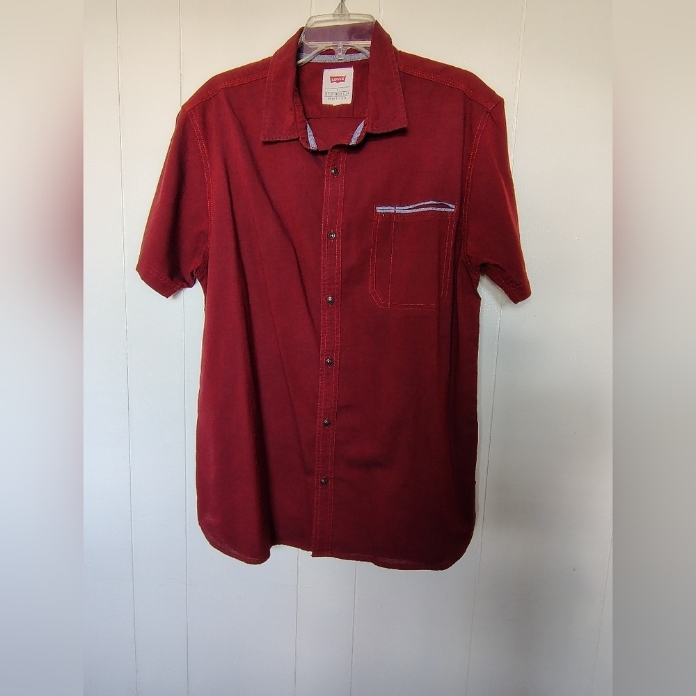 Levi's Men's Burgundy Button Down Shirt Size L